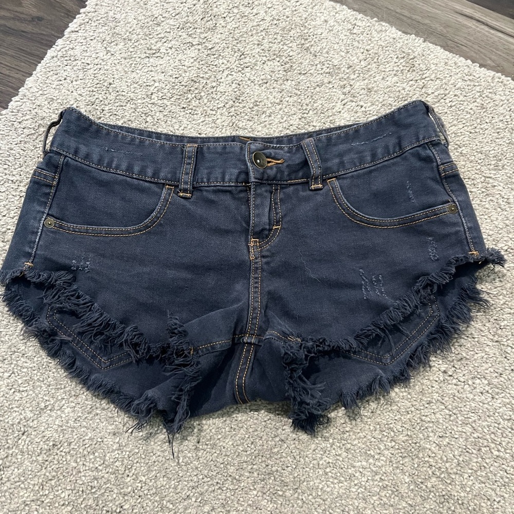 Billabong Shortie Shorts Size 26